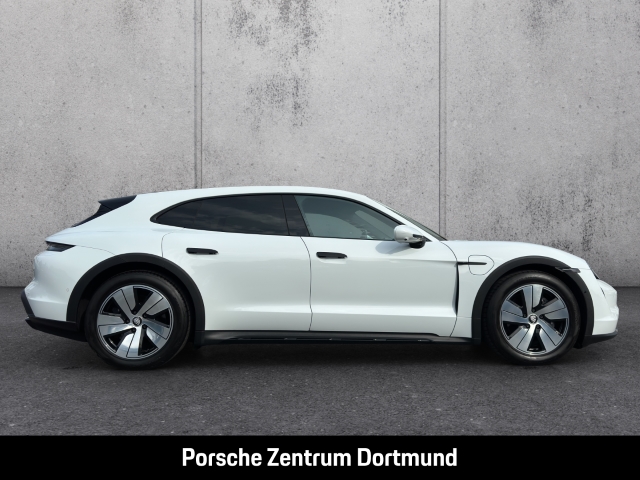 Porsche Taycan 4 Cross Turismo