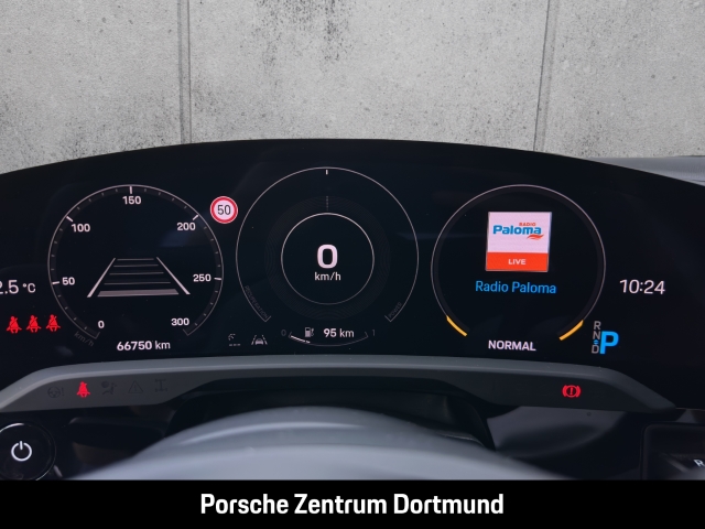 Porsche Taycan 4 Cross Turismo