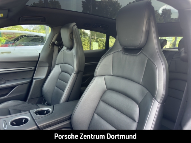 Porsche Taycan 4 Cross Turismo