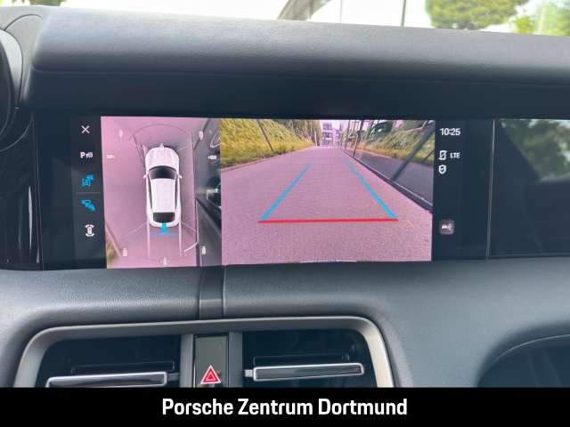 Porsche Taycan 4 Cross Turismo