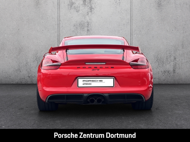 Porsche Cayman GT4
