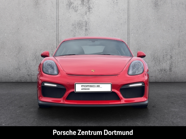 Porsche Cayman GT4