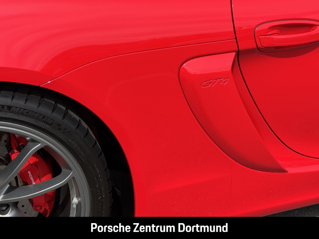 Porsche Cayman GT4