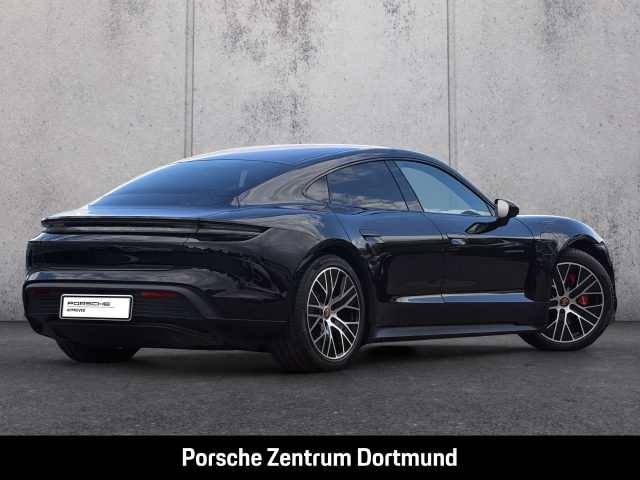 Porsche Taycan 4S