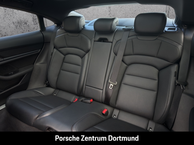 Porsche Taycan 4S