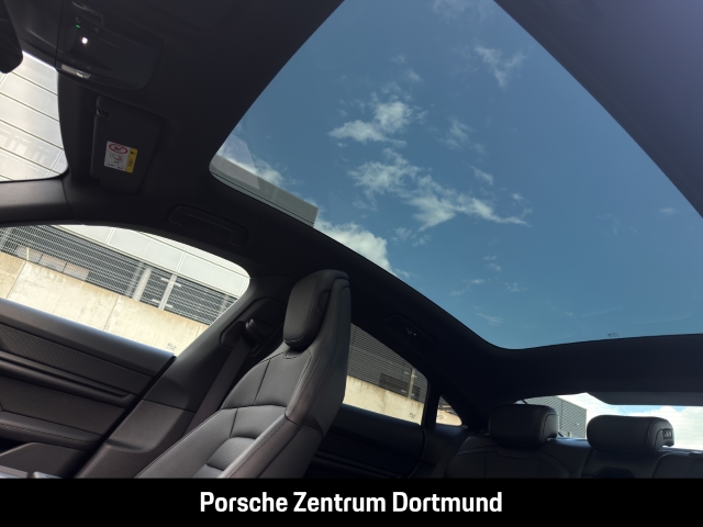 Porsche Taycan 4S