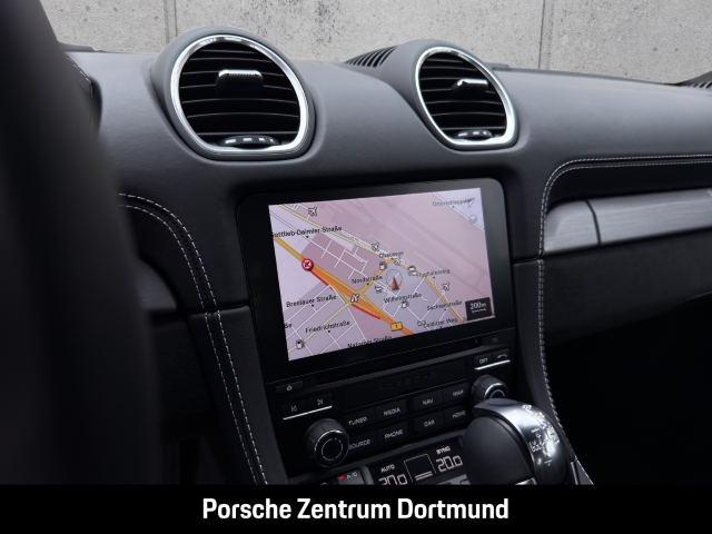 Porsche Cayman 718 GT4