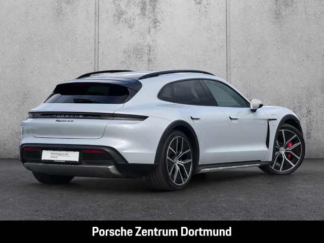 Porsche Taycan 4S Cross Turismo