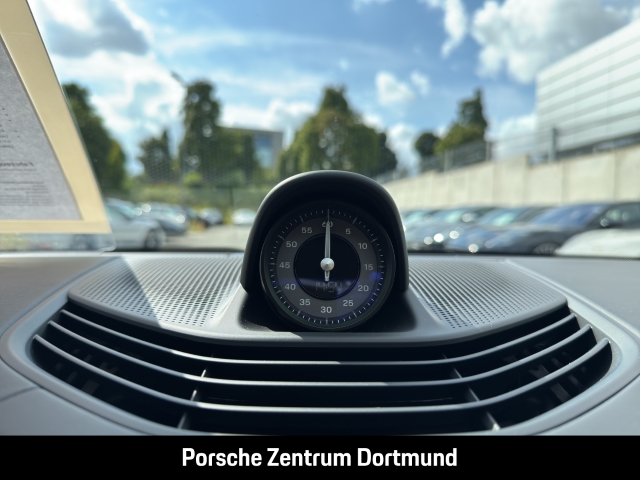 Porsche Taycan 4S Cross Turismo