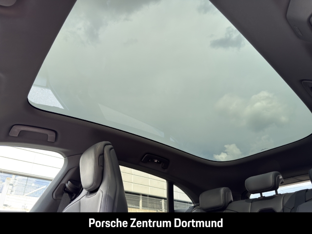 Porsche Taycan 4S Cross Turismo