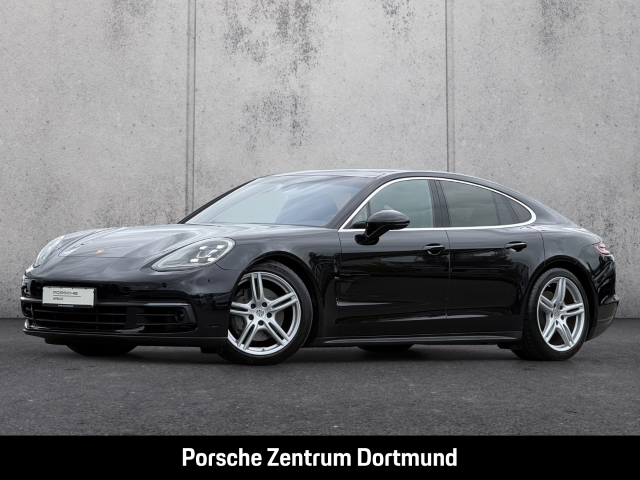 Porsche Panamera 4S