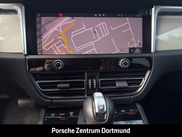 Porsche  Macan S