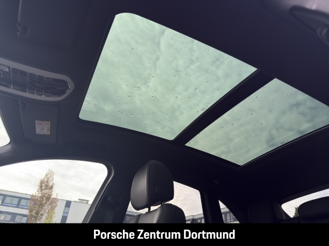 Porsche  Macan S