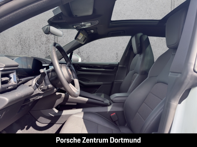 Porsche Macan 4