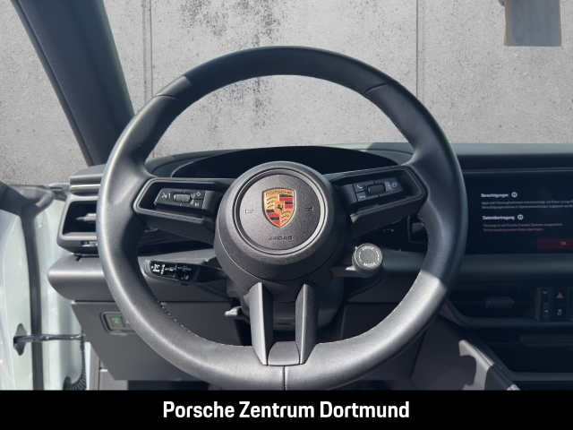 Porsche Macan 4