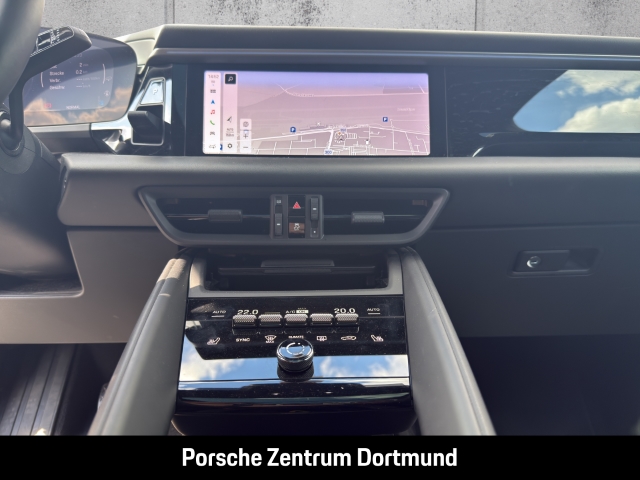 Porsche Macan 4