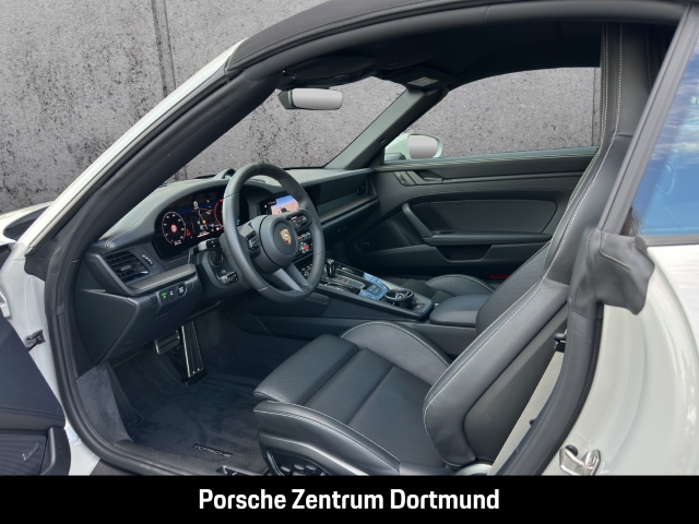 Porsche 992 -2 (911) Carrera 4S Cabriolet