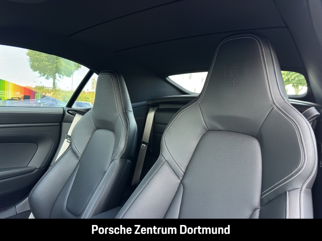 Porsche 992 -2 (911) Carrera 4S Cabriolet