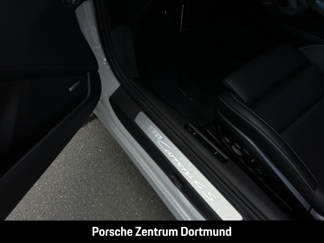 Porsche 992 -2 (911) Carrera 4S Cabriolet