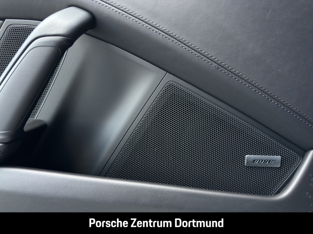 Porsche 992 -2 (911) Carrera 4S Cabriolet