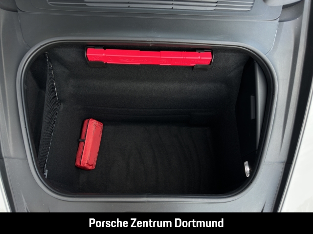 Porsche 992 -2 (911) Carrera 4S Cabriolet