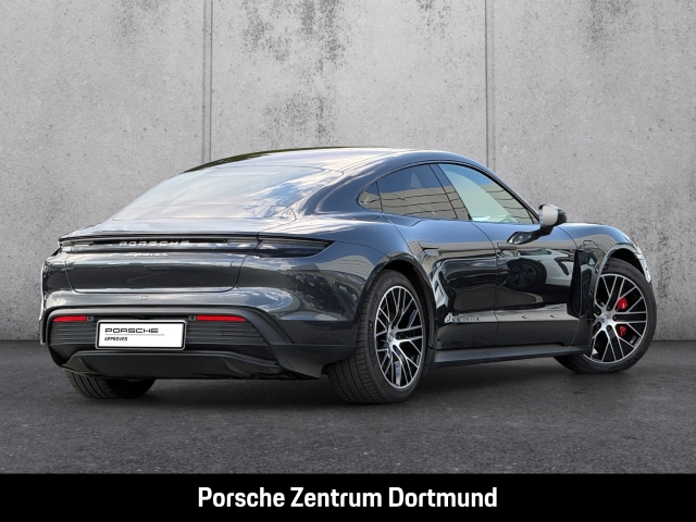 Porsche Taycan 4S