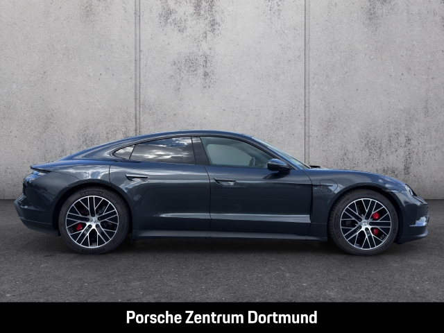 Porsche Taycan 4S