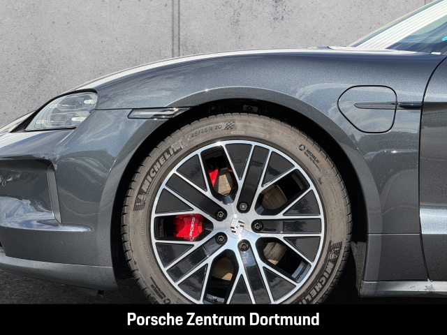Porsche Taycan 4S