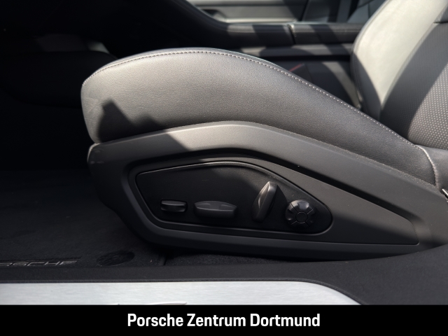 Porsche Taycan 4S