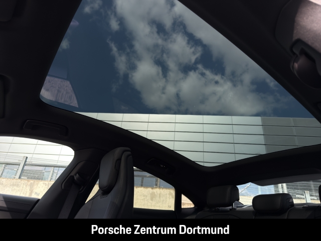 Porsche Taycan 4S