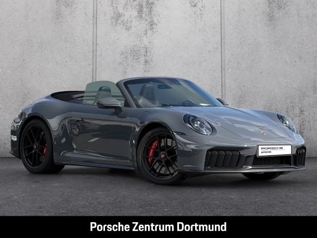 Porsche 992 -2 (911) Carrera 4 GTS Cabriolet