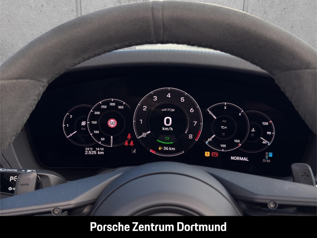 Porsche 992 -2 (911) Carrera 4 GTS Cabriolet