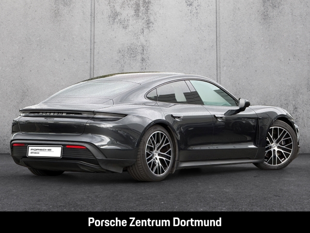 Porsche  Taycan