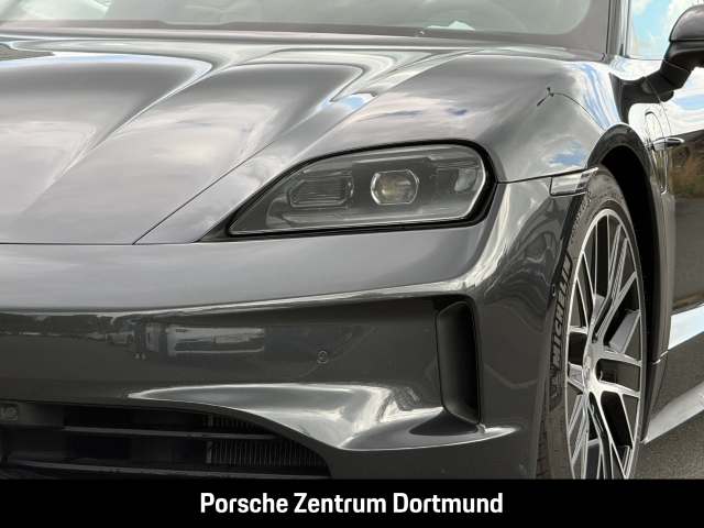 Porsche  Taycan