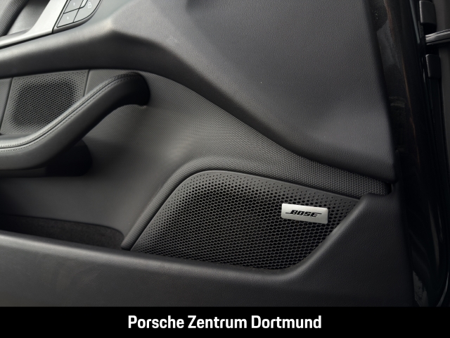 Porsche  Taycan