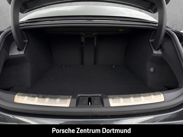 Porsche  Taycan