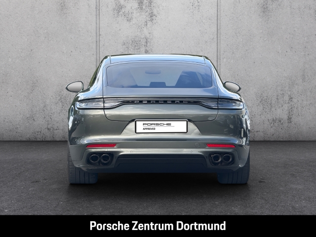 Porsche Panamera 4 E-Hybrid Platinum Edition