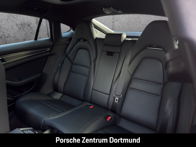 Porsche Panamera 4 E-Hybrid Platinum Edition
