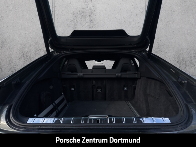 Porsche Panamera 4 E-Hybrid Platinum Edition