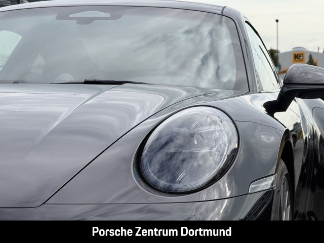 Porsche  992 -2 (911) Carrera