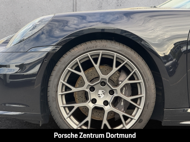 Porsche  992 -2 (911) Carrera