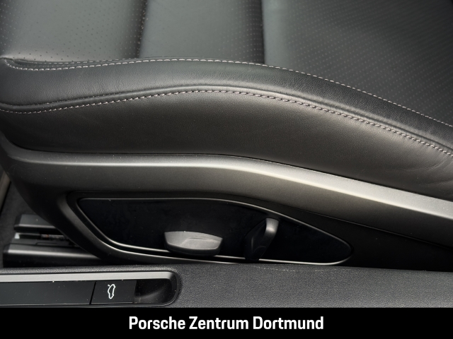 Porsche  992 -2 (911) Carrera