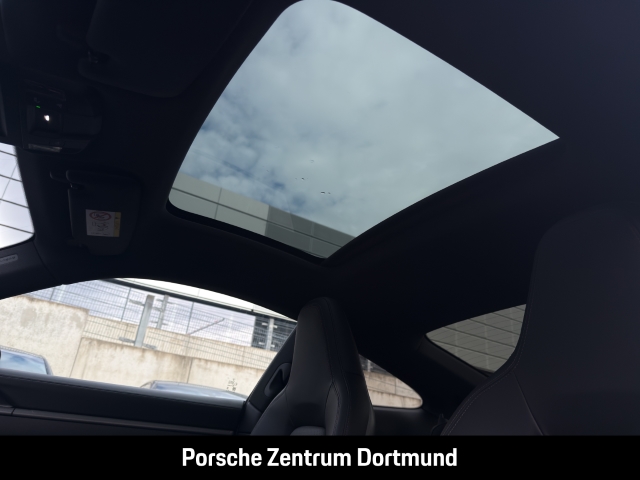 Porsche  992 -2 (911) Carrera