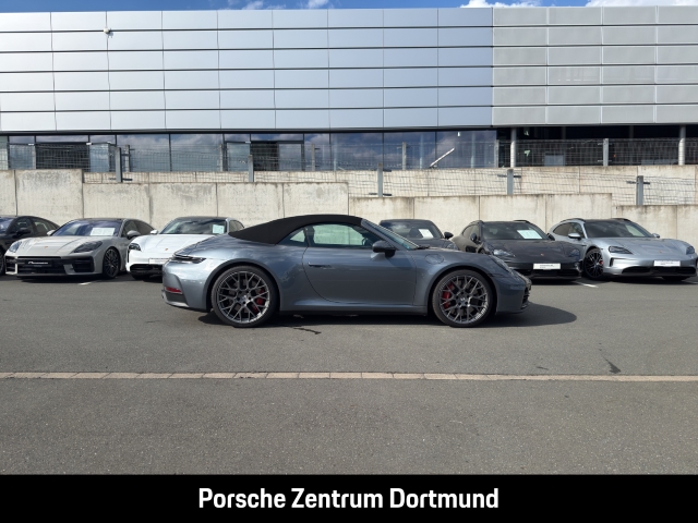 Porsche 992 -2 (911) Carrera 4S Cabriolet