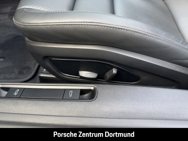 Porsche 992 -2 (911) Carrera Cabriolet