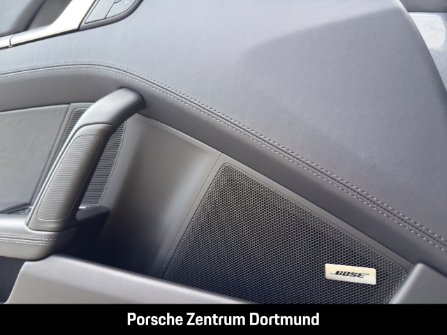 Porsche 992 -2 (911) Carrera Cabriolet