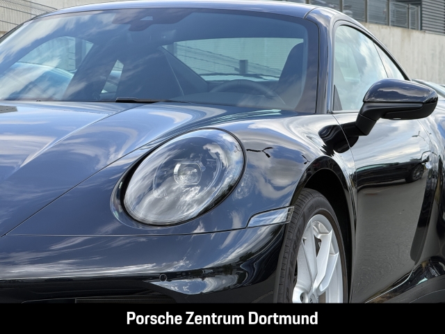 Porsche  992 -2 (911) Carrera
