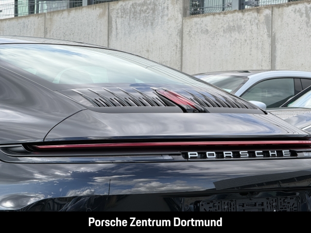 Porsche  992 -2 (911) Carrera