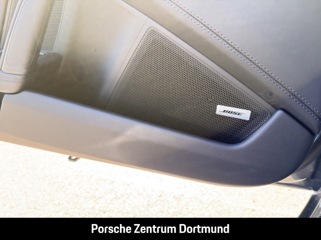 Porsche 992 -2 (911) Carrera Cabriolet