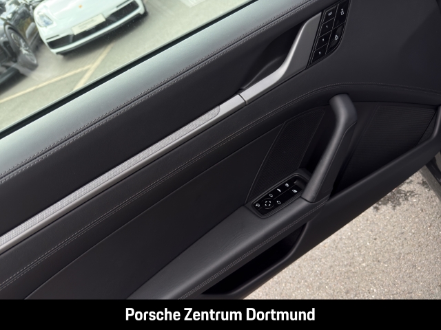 Porsche  992 (911) Carrera S Cabriolet